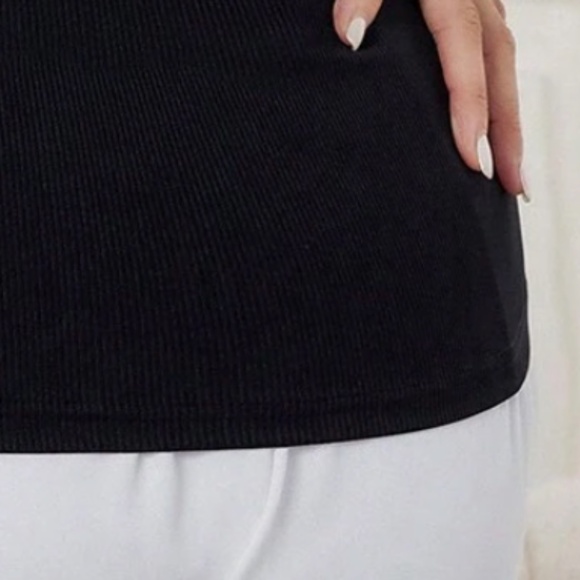 Solid Color Block Ribbed Sleeveless Tank top - Picture 10 of 13